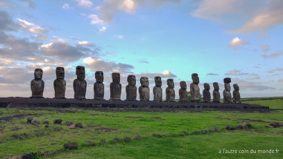 lever de soleil sur le site de Tongariki