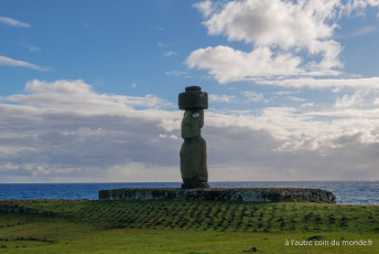 Les moais de Ahu Tahai