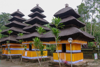 Bali - le temple pura luhur batukaru