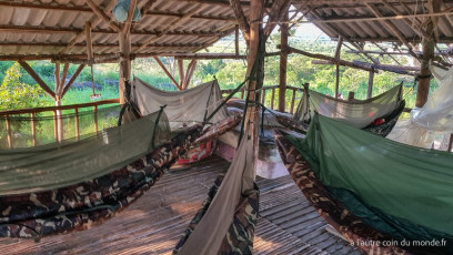 Deux jours de treks dans la jungle des Cardamones