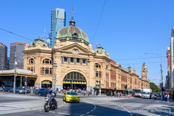 La celebre gare ferroviaire de Melbourne, avec son bâtiment de style victorien